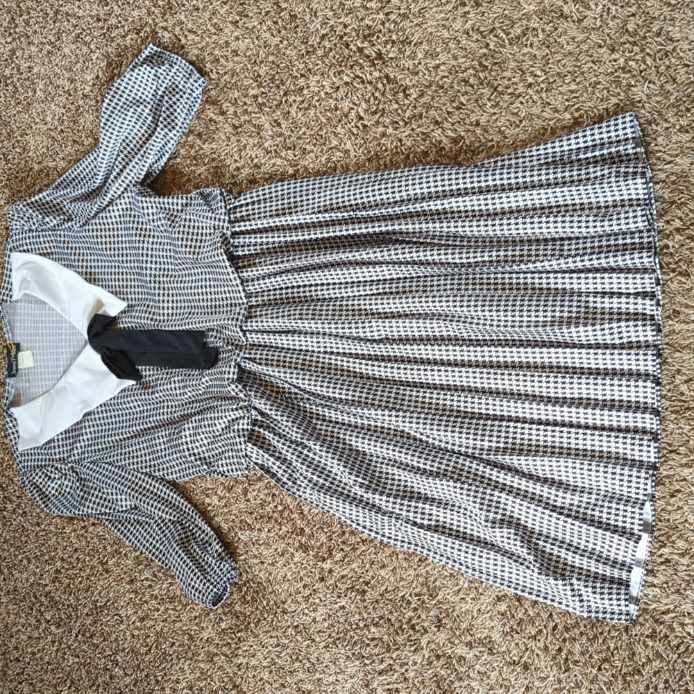 Vintage Jenny Petites dress